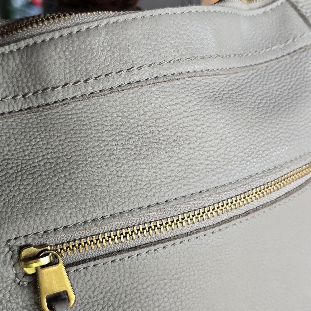 The Sak Collective Tahoe Leather Crossbody Gray Shoulder Bag - Picture 4 of 14